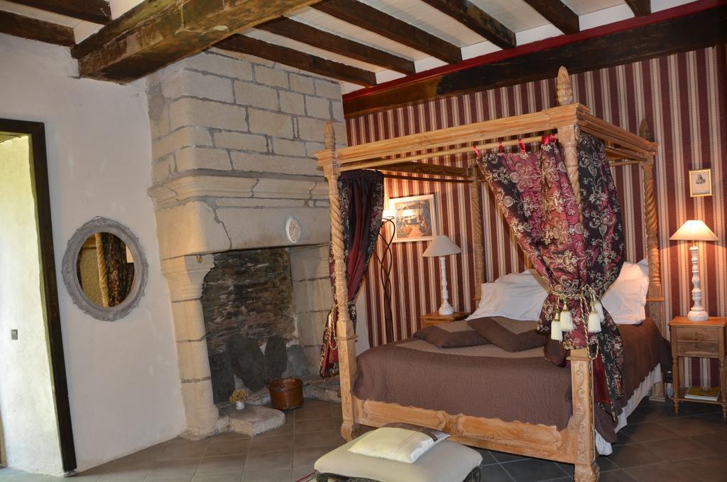 La Tour Du Lion Bed & Breakfast Rochefort-en-Terre Exterior photo