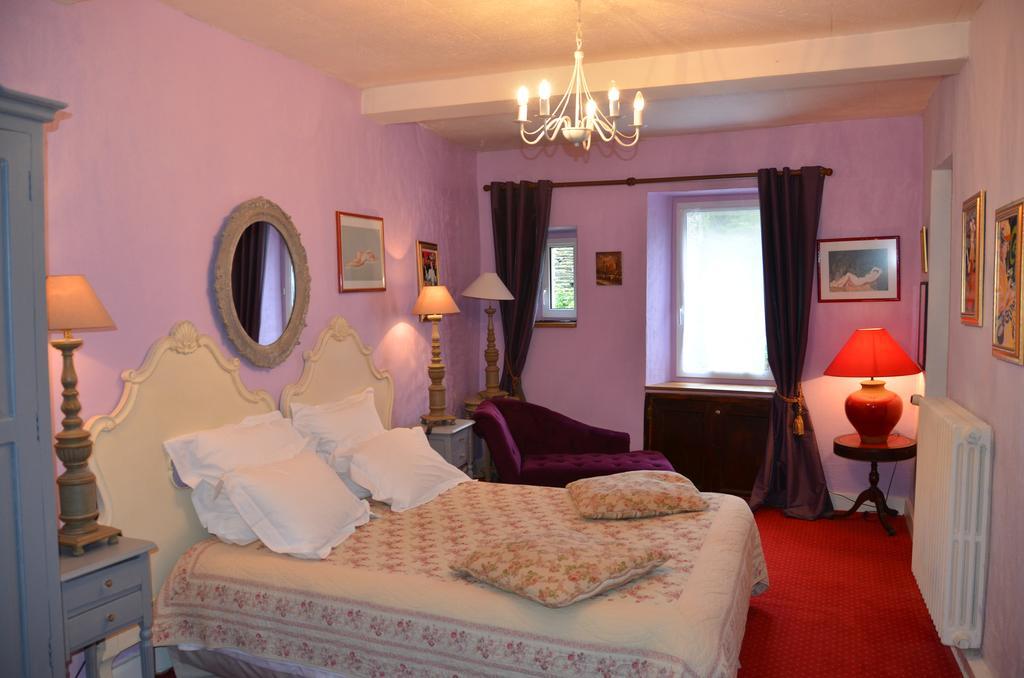 La Tour Du Lion Bed & Breakfast Rochefort-en-Terre Exterior photo