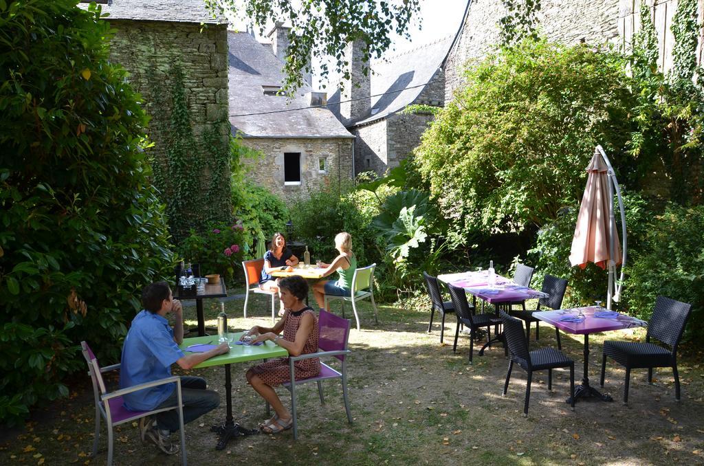 La Tour Du Lion Bed & Breakfast Rochefort-en-Terre Exterior photo