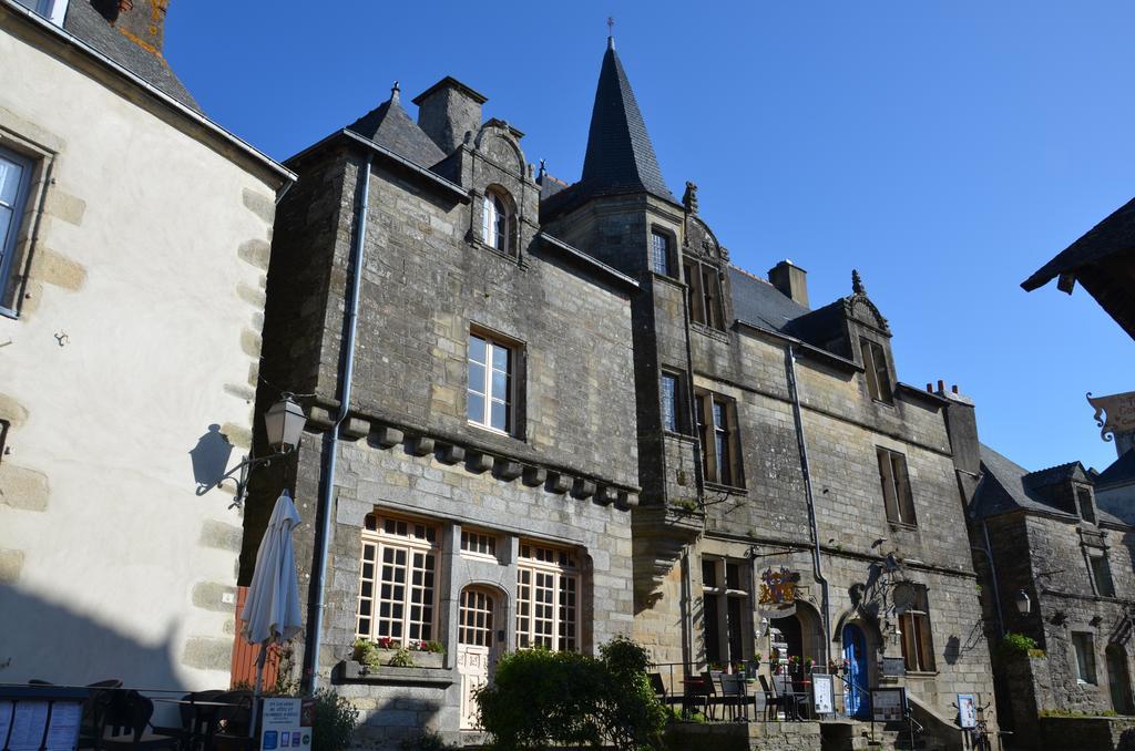 La Tour Du Lion Bed & Breakfast Rochefort-en-Terre Exterior photo